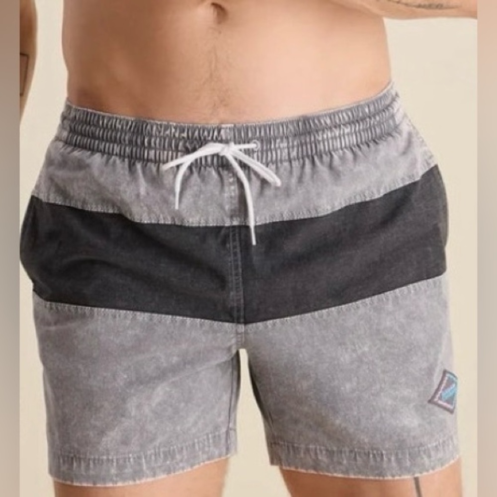 Chubbies Gray and Black Swim Shorts - NWOT